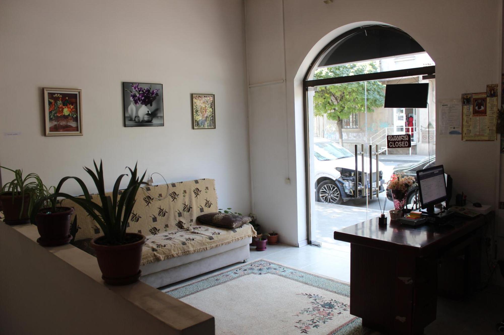 Hostel Near The Square 第比利斯 外观 照片