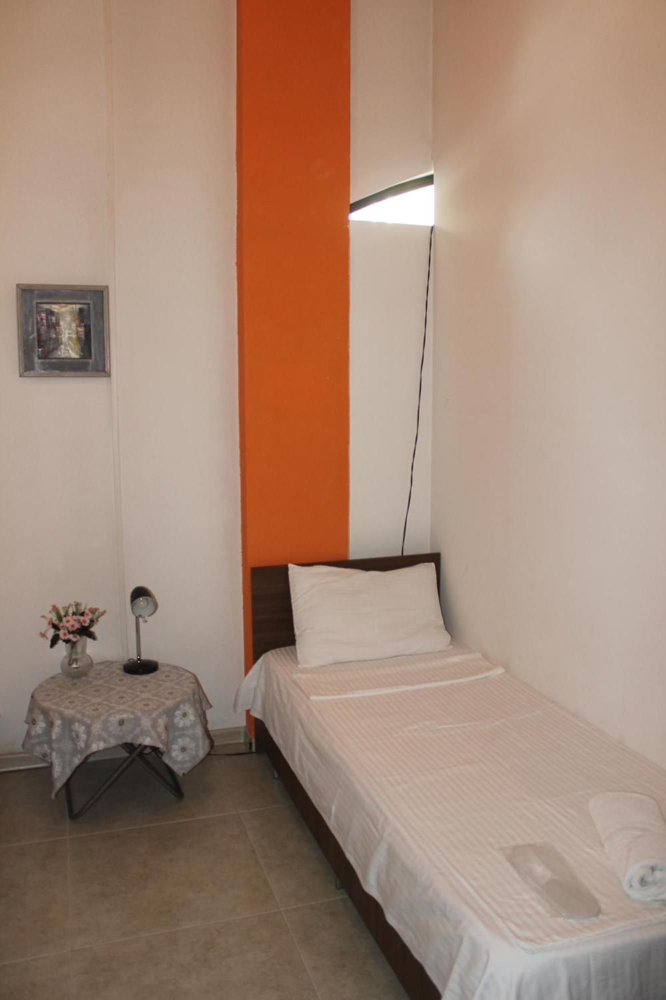Hostel Near The Square 第比利斯 外观 照片