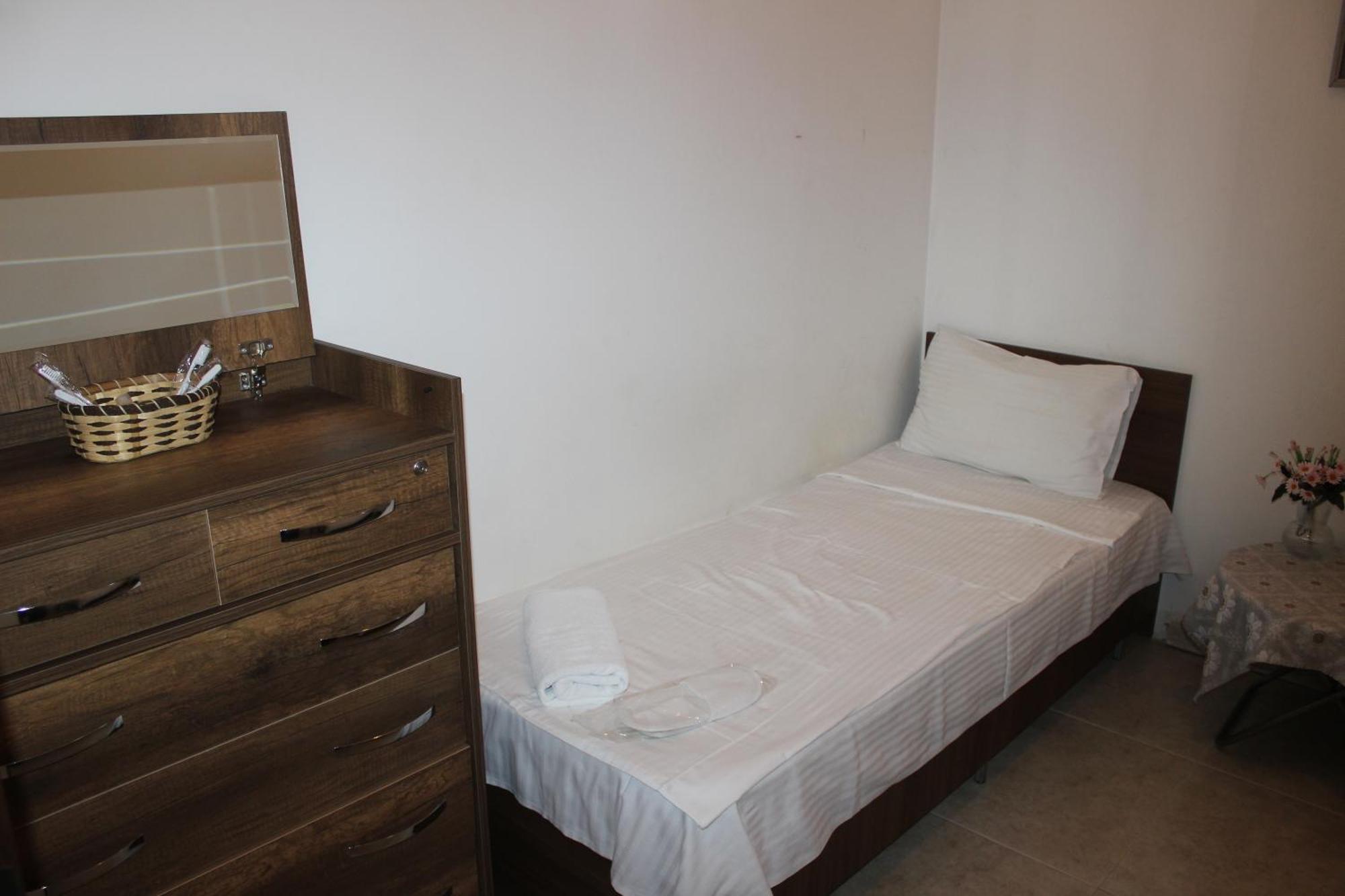 Hostel Near The Square 第比利斯 外观 照片