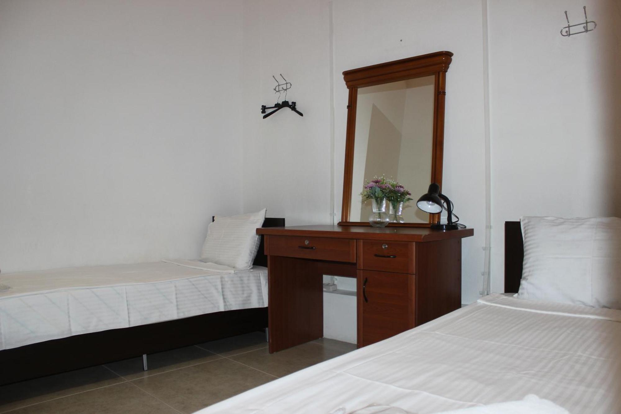 Hostel Near The Square 第比利斯 外观 照片