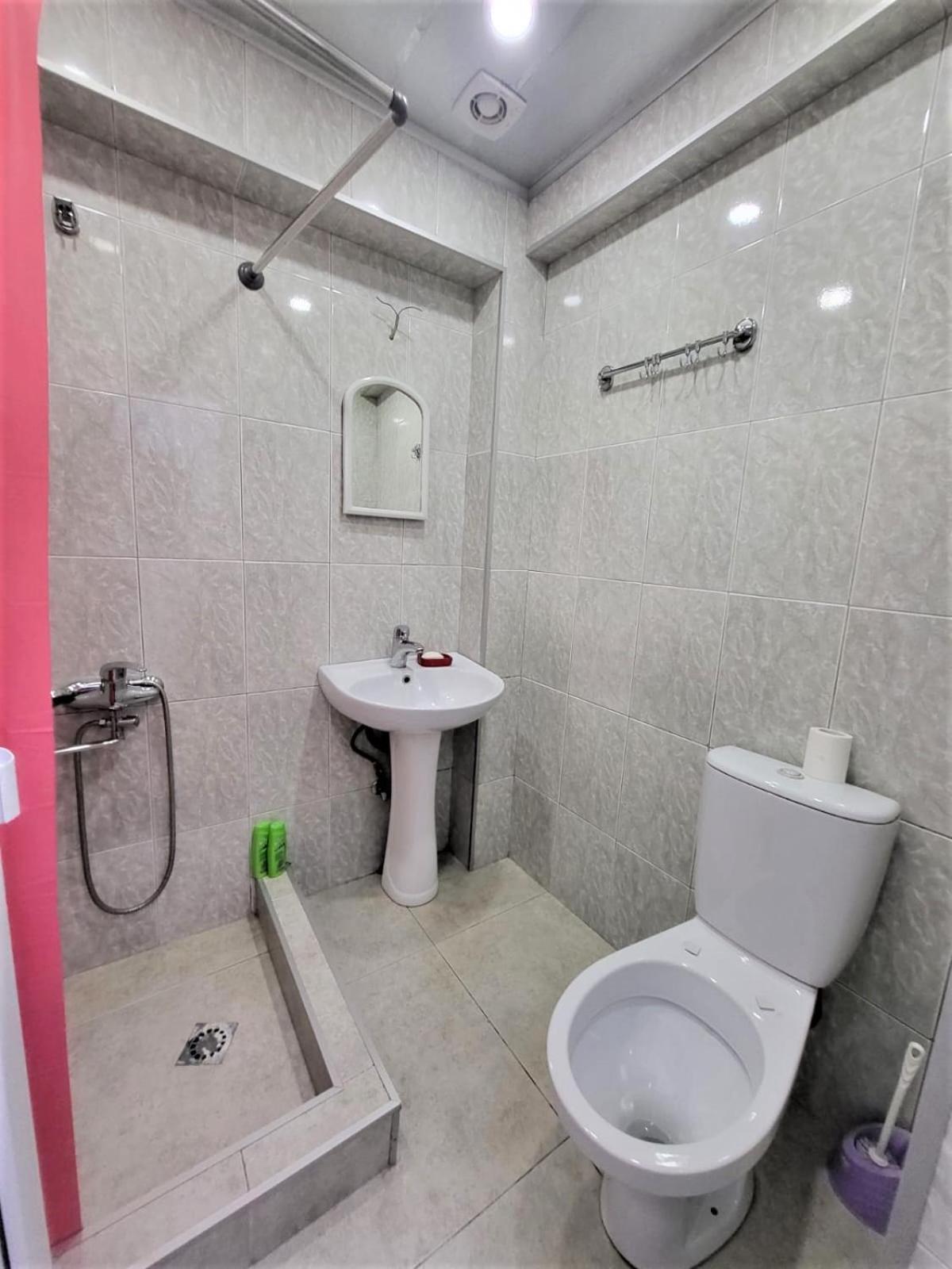 Hostel Near The Square 第比利斯 外观 照片