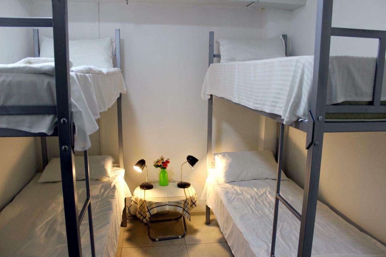 Hostel Near The Square 第比利斯 外观 照片